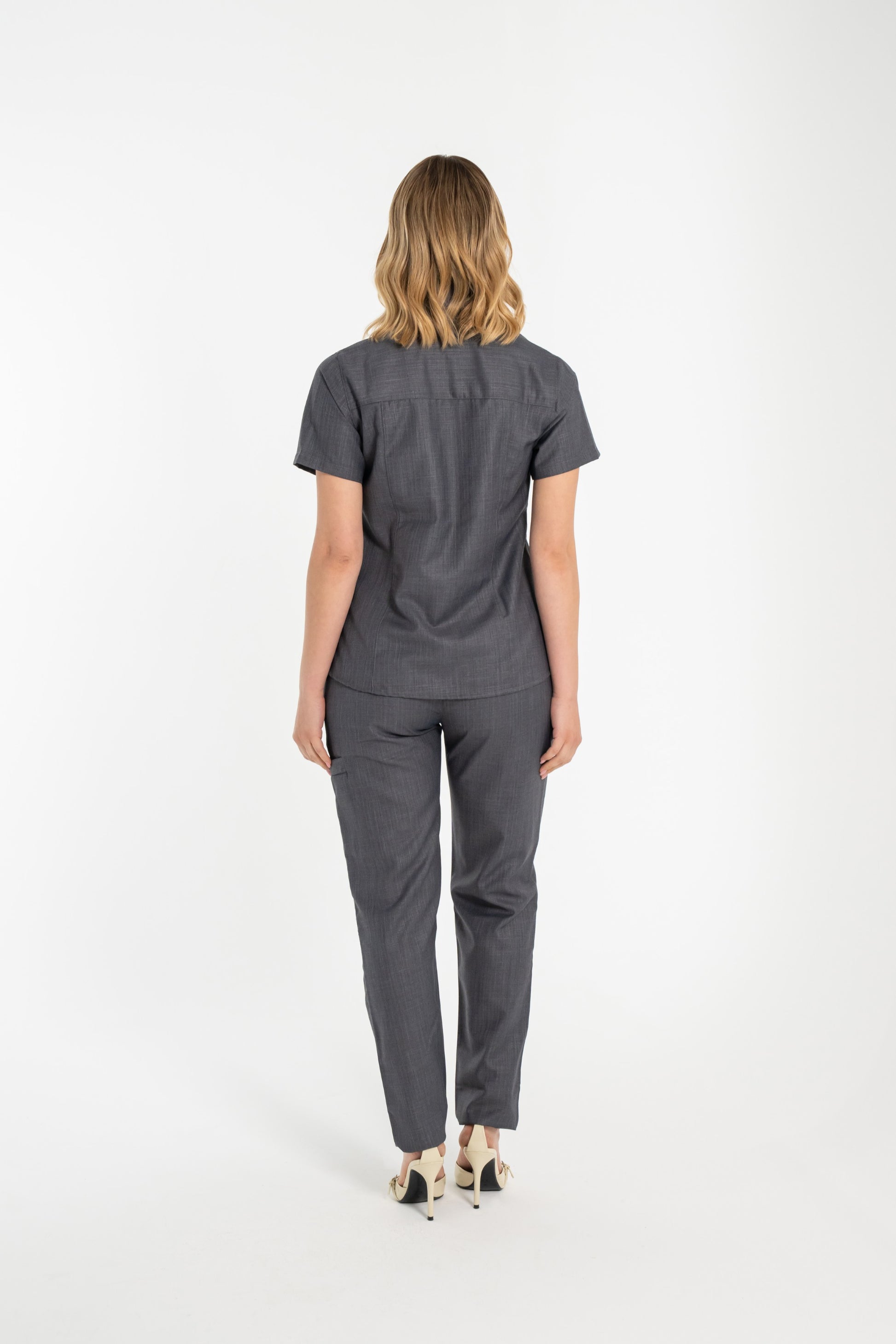 Elegance in the Mercury | Kadın Takım