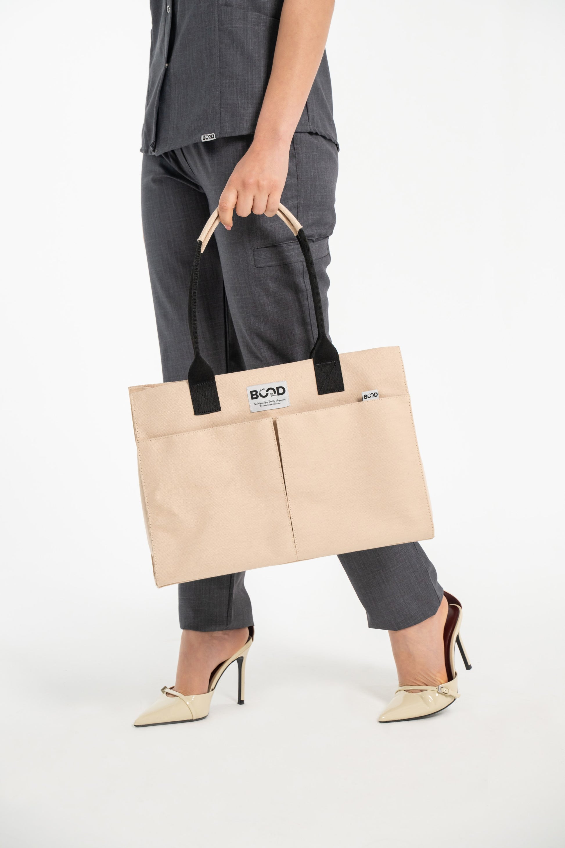 Elegance in the Mercury | Kadın Takım