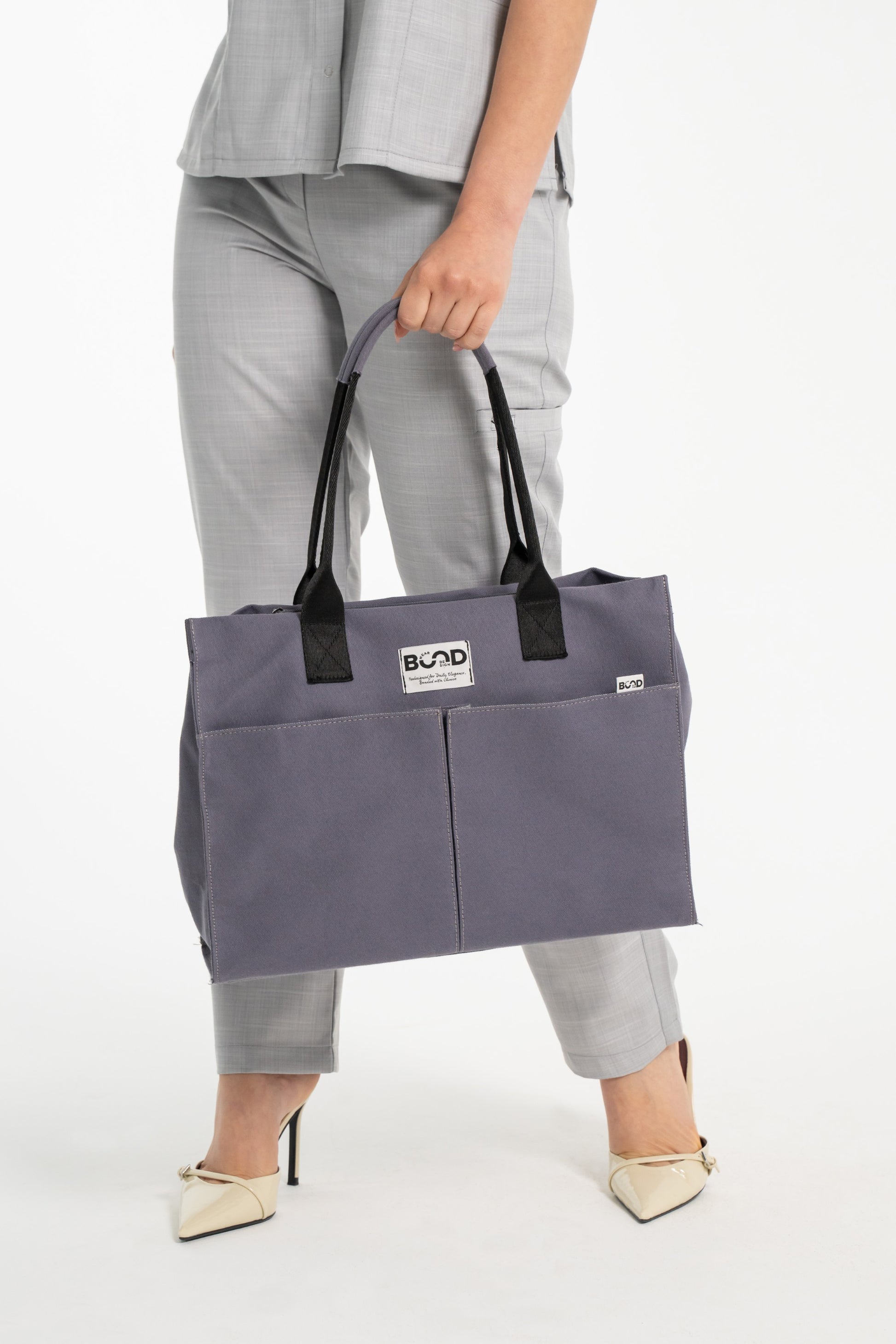 Elegance in the Silverlight | Kadın Takım